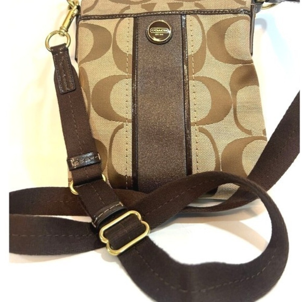 Coach Signature Jacquard Crossbody Bag Brown Tan Zip Leather Trim Ext Pockets